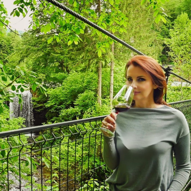 VinoInfluencers - Blog - Diana Pavelescu, VinoInfluencer del mes de Noviembre