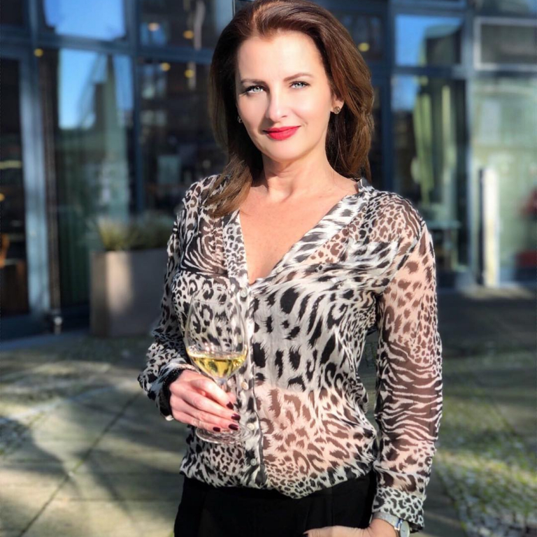 VinoInfluencers - Blog - Diana Pavelescu, VinoInfluencer del mes de Noviembre