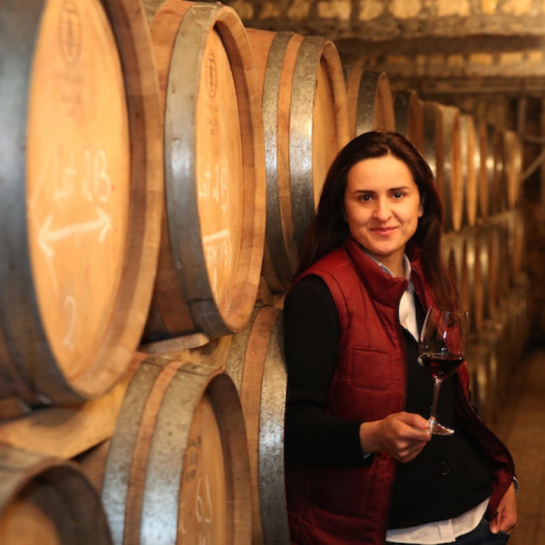 VinoInfluencers - VinoInfluencer del mes - Alina Iancu